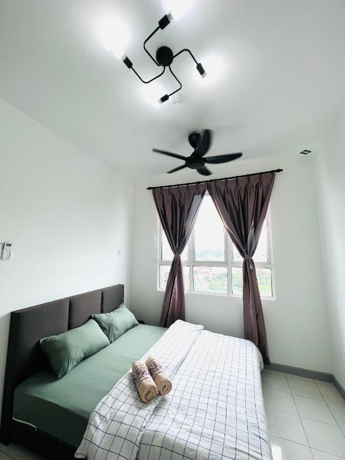 Ureshii Homestay Ladang Tanjung Kuala Terengganu With Pool Exterior photo